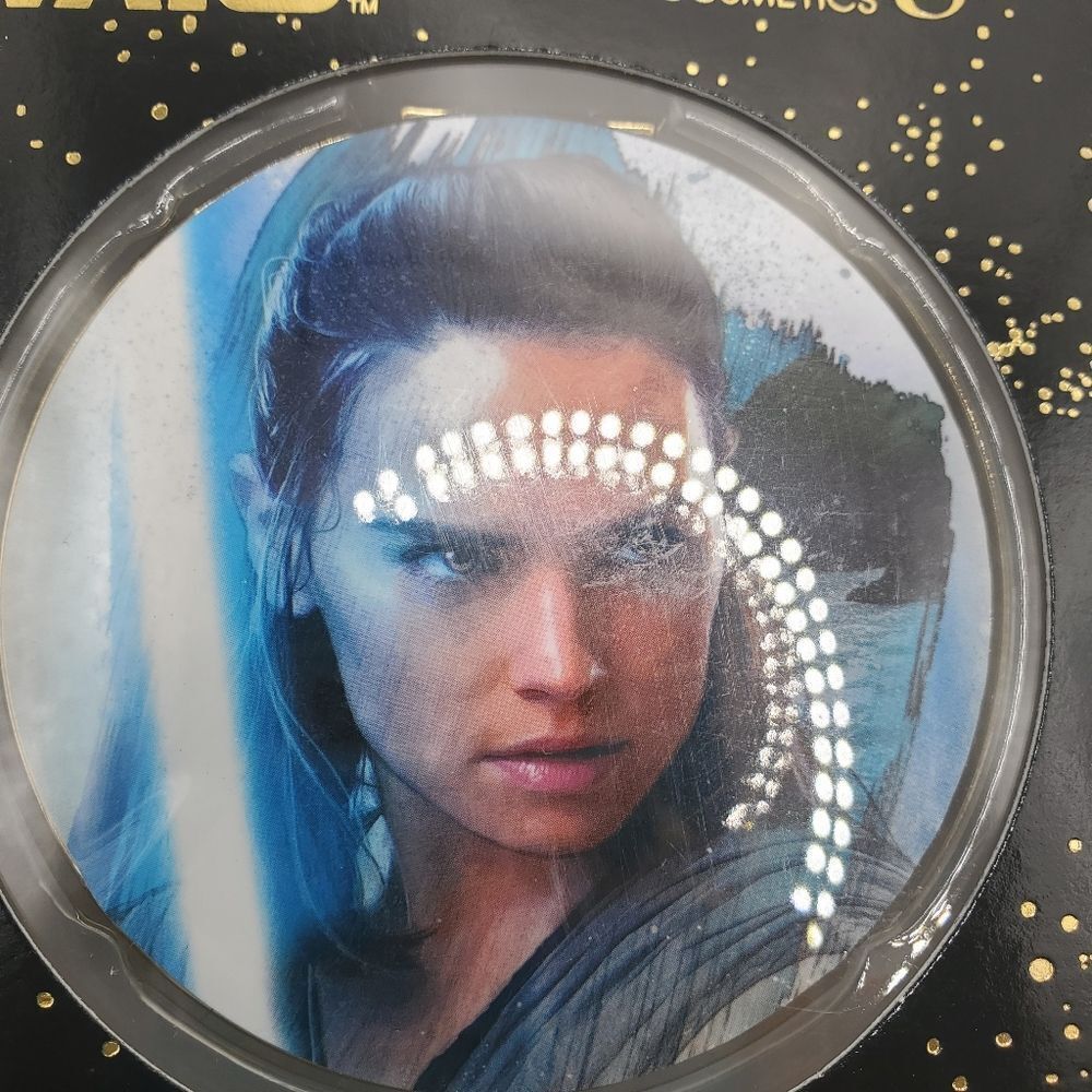 Star Wars Collectors Edition Mirror Compact - Picture 2 of 4